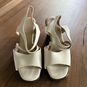 🎂NIB Naturalizer - Kim Ivory Wedge Sandals - 7.5W